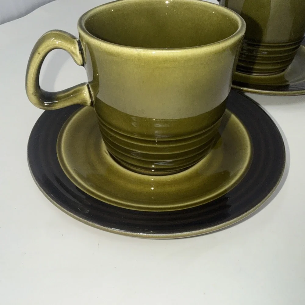 Vintage Retro 2 Tone Olive Green Petite Coffee Tea Cup Mug Saucer Set Of 4 Ridge